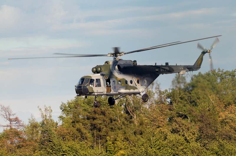 comp_RARO 13_1.jpg - The Czech Air Force Mil Mi-171Sh from 231.vrl based at Přerov returning to Náměšt’ in the evening